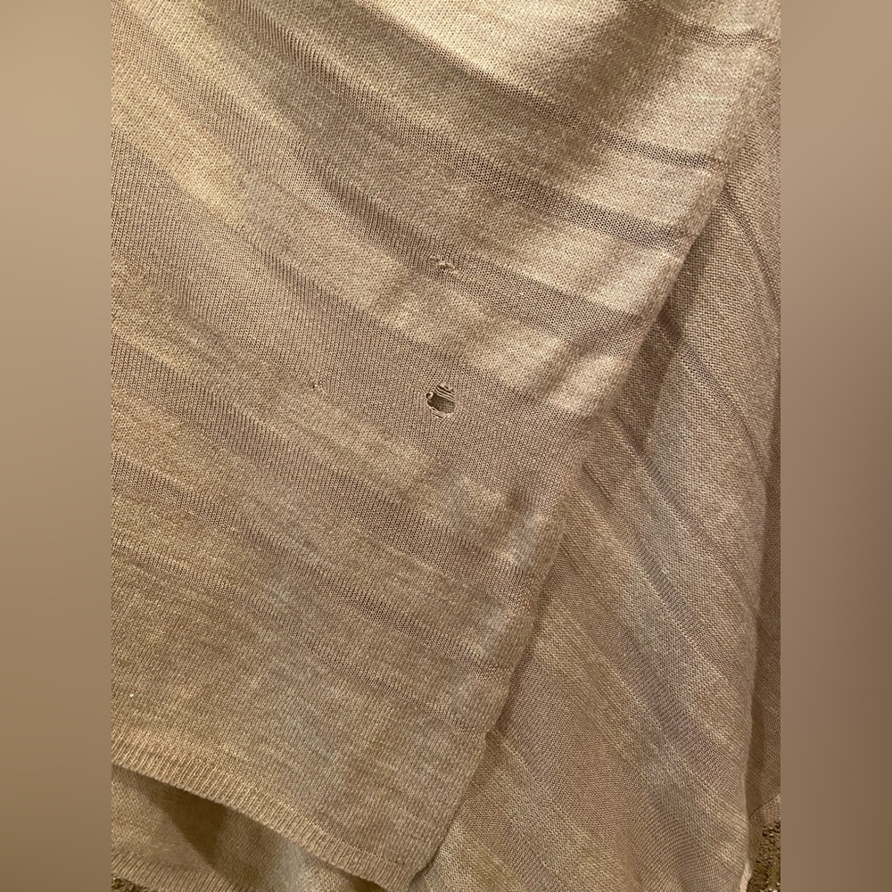 Calvin Klein Beige Knit Shawl/Wrap Poncho Sweater - One Size - Picture 11 of 13